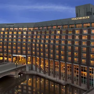 navštívit hotel